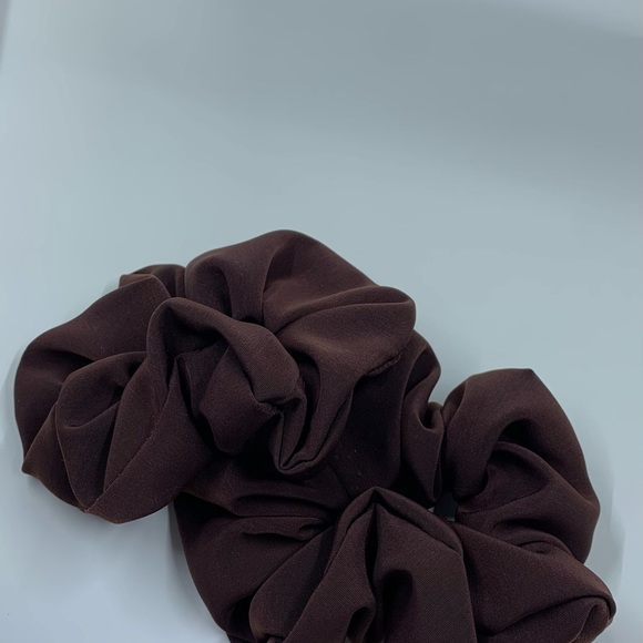 Handmade scrunchy - Picture 2 of 2